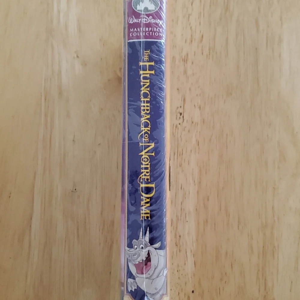 Disney vintage hunchback